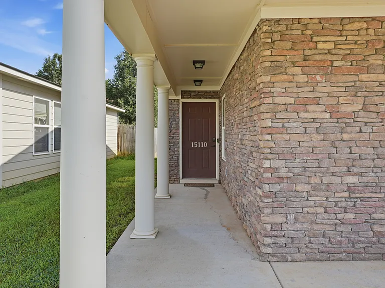 15110 Mill Valley Dr — Photo 4