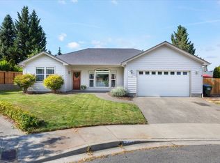 2722 SW Trinity Way, Grants Pass, OR 97527