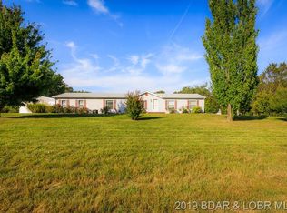 94 E Persimmon Grove Rd, Montreal, MO 65591