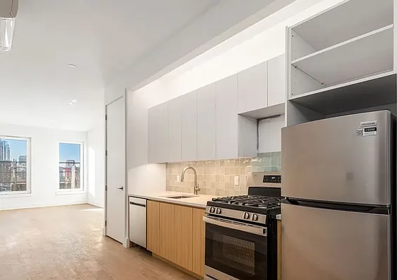 Rented by Greeni Management Inc. | media 4