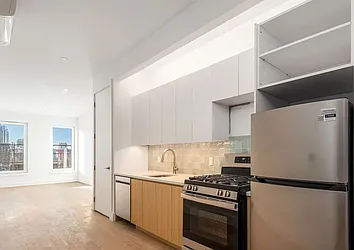 Rented by Greeni Management Inc.