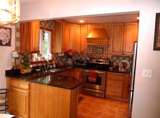 24 Schuyler Ave, Latham, NY 12110
