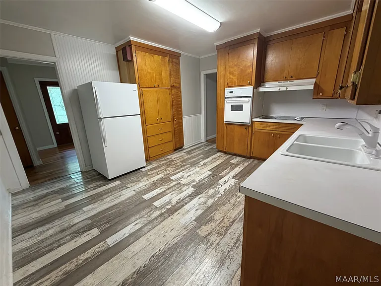 11 Brookside Dr — Photo 2