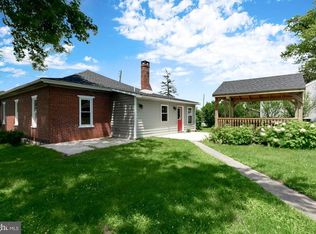 90 Memorial Dr, Schuylkill Haven, PA 17972
