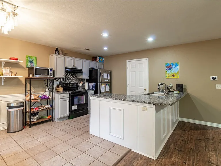 869 W Peachtree Dr #869 — Photo 12