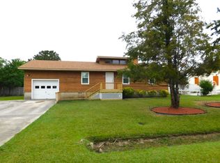 202 Cindy Ln, Havelock, NC 28532