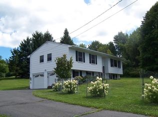 19 Reesa Rd, Ancram, NY 12502