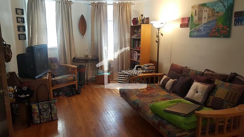 2nd image of 192 Winthrop Rd #207