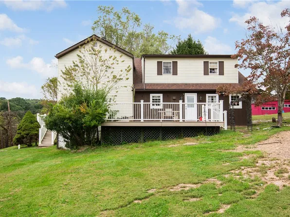 213 Little Mingo Rd, Finleyville, PA 15332