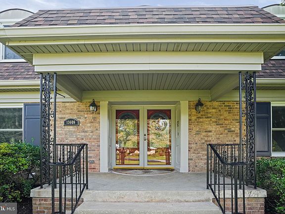 3rd image of 13608 Colefair Dr