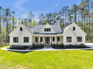 1202 Whippoorwill Ln, Chapel Hill, NC 27517