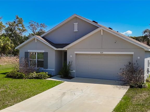 2nd image of 3034 Rim Dr