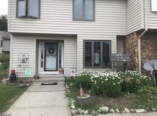 200 Dakota Dr #200, Lafayette, NJ 07848