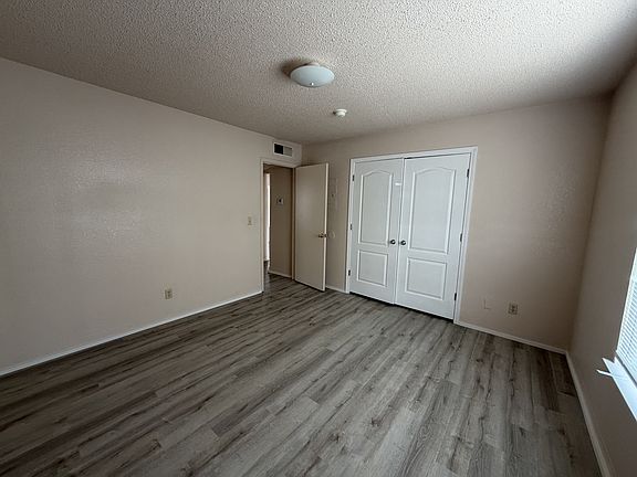 3rd image of 13340 Horizon Blvd #11