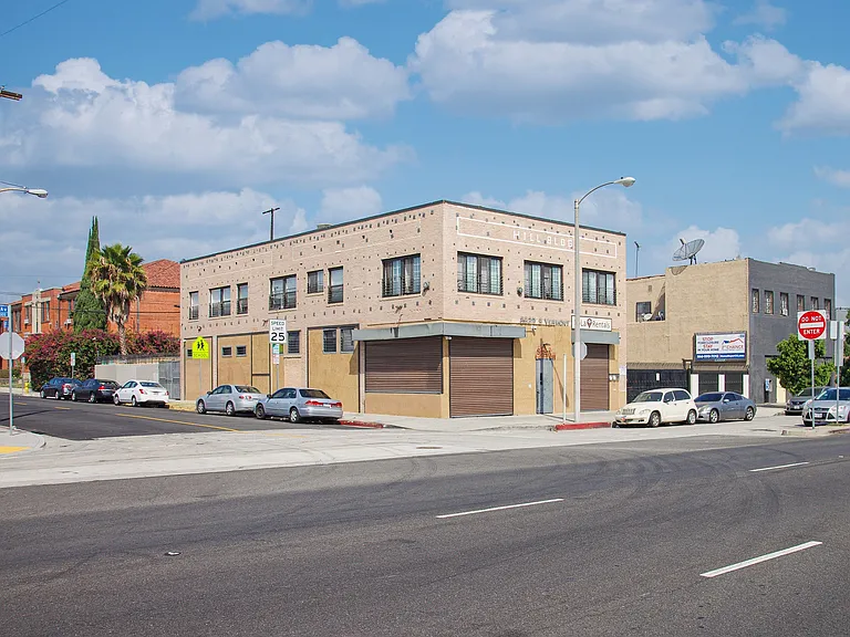 8625-8629 S Vermont Ave — Photo 5