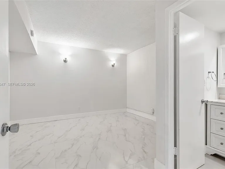 19380 Collins Ave #507 — Photo 23