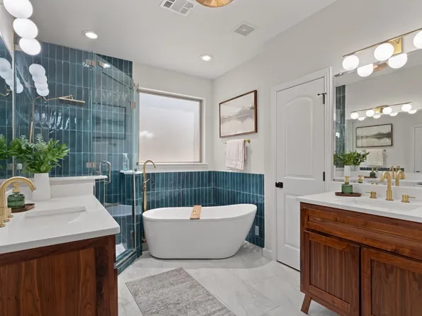 7908 Country Meadow Dr, North Richland Hills, TX 76182