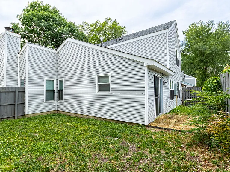 3864 Meadowbrook Ct — Photo 28