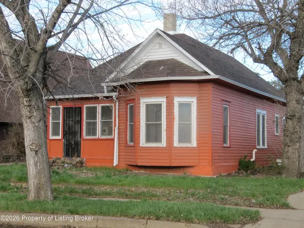 351 S Central Ave #N, Beach, ND 58621