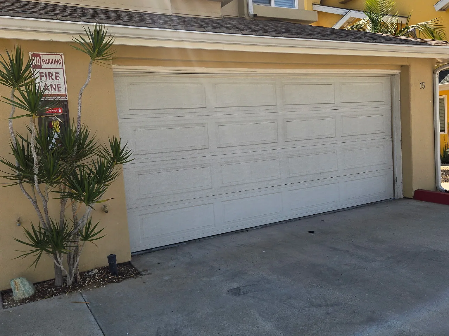 3 bed, 2.5 bath, 1350 sqft, $3,450 — Photo 3