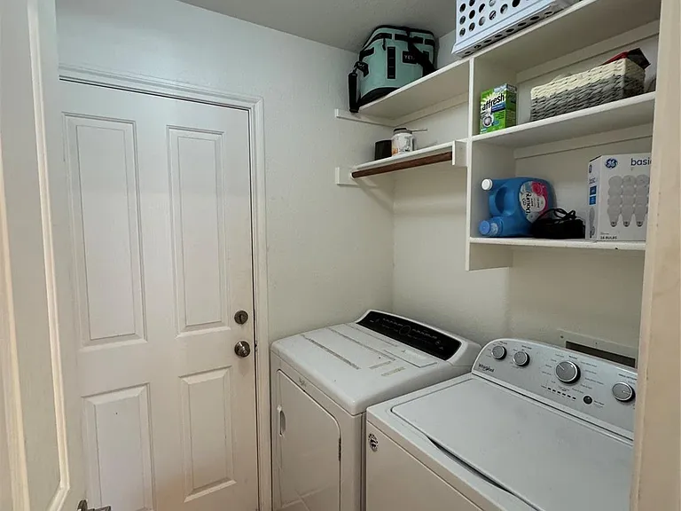 17800 Kilkenny Dr — Photo 21