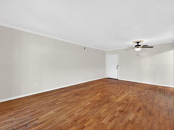 2nd image of 1150 Collier Rd NW APT K9