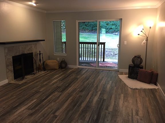 3rd image of 515 Newport Way NW APT C1