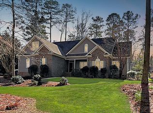 114 Reflections Dr, Greenwood, SC 29646