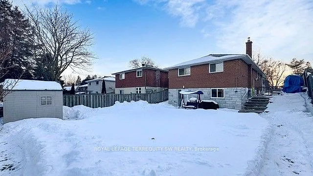219 Beechgrove Dr #LOWER LVL — Photo 20