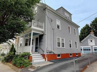 122 5th St #2-2-2, Providence, RI 02906