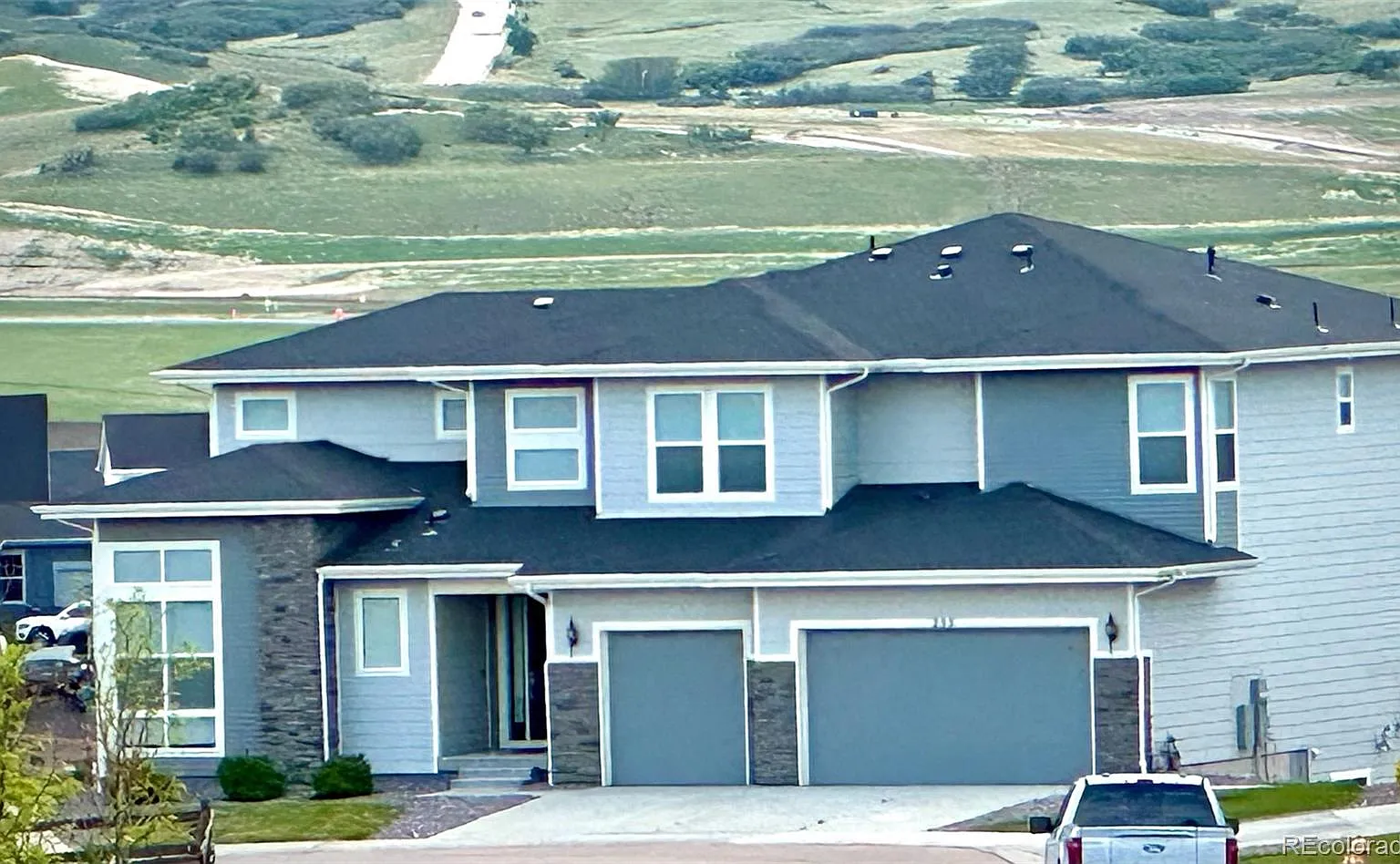 4 bed, 3.5 bath, 4095 sqft, $4,800 — Photo 3
