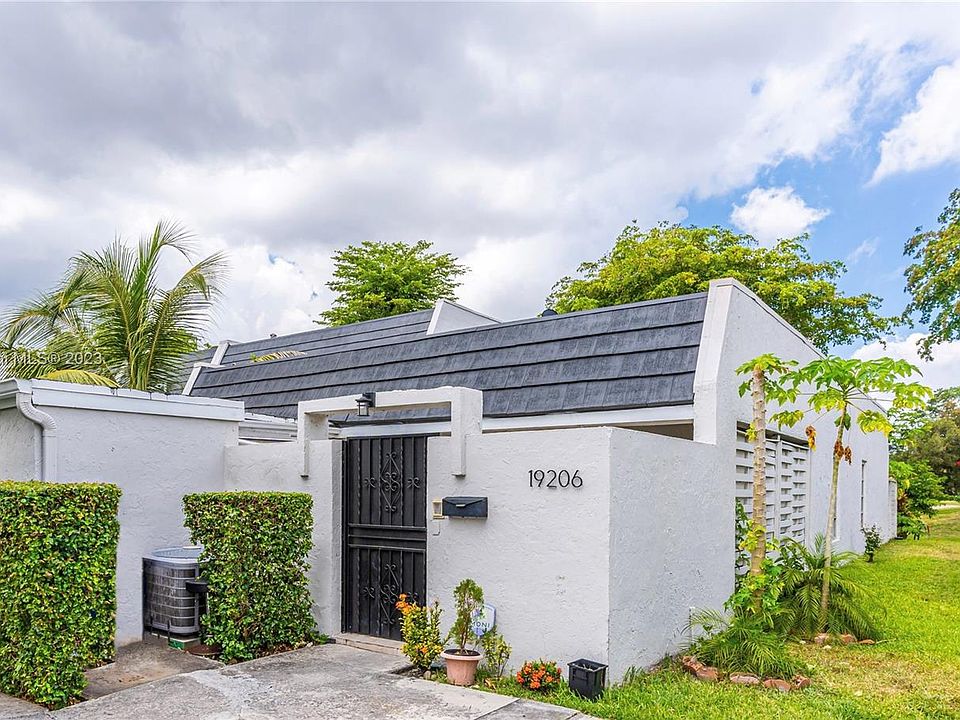 19206 Bobolink Dr UNIT 19206, Hialeah, FL 33015 Zillow