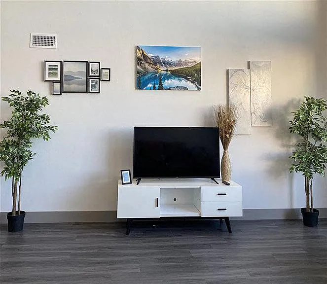 5100 Wilshire Blvd — Photo 12
