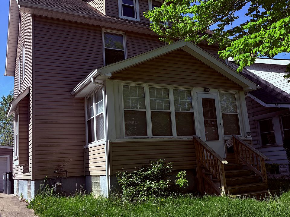 1st image of 890 Oregon Ave