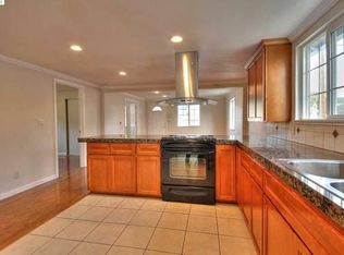 33611 7th St, Union City, CA 94587