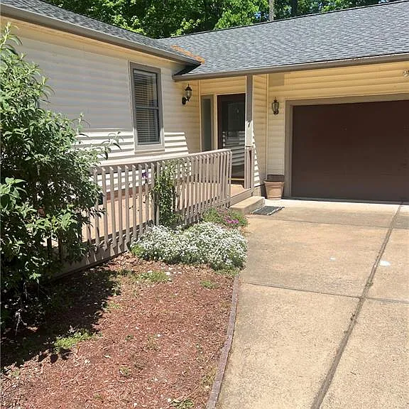 7 Friedman Pl — Photo 2