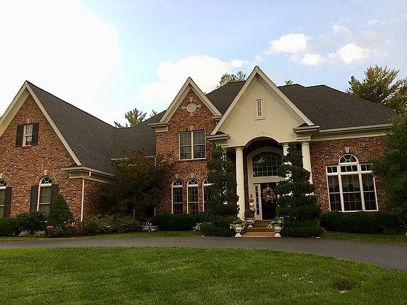 2nd image of 31 Westwood Ct