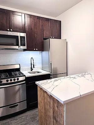 Rented by Michal Kuras, LREB | media 9