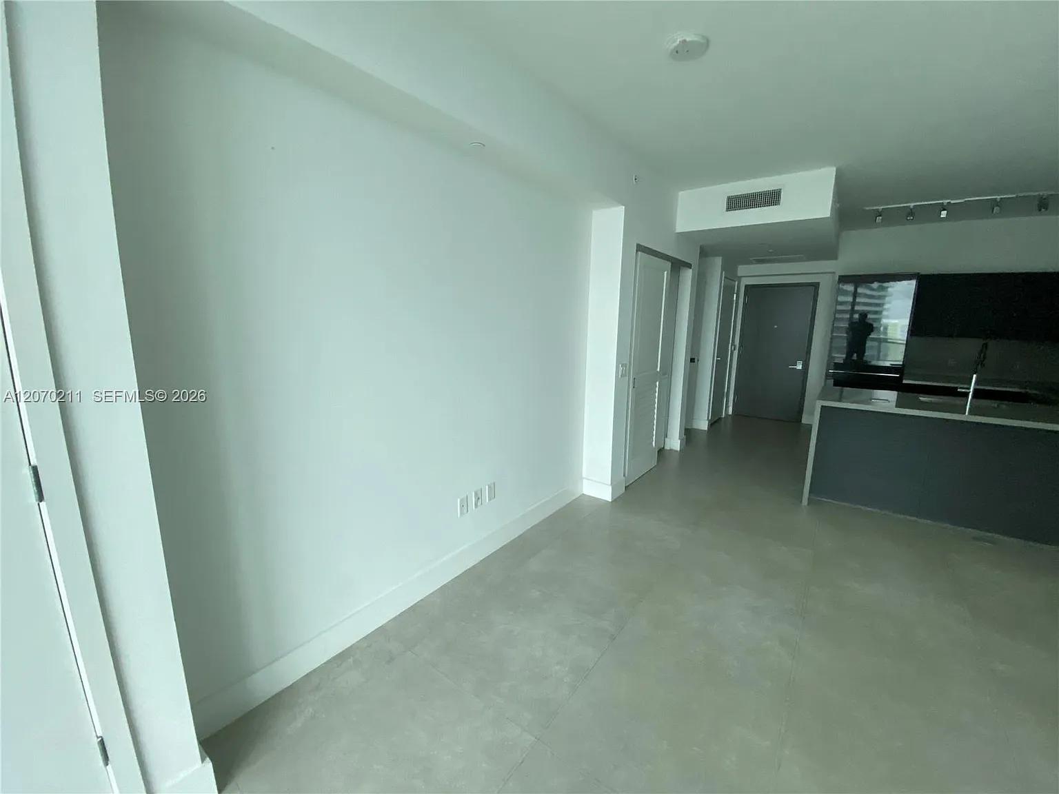 The Bondo (1080 Brickell) — Photo 3