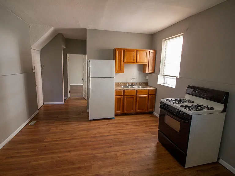 2835 Miami St #37 — Photo 8
