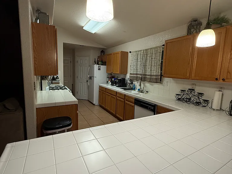 Pamela Ln — Photo 6