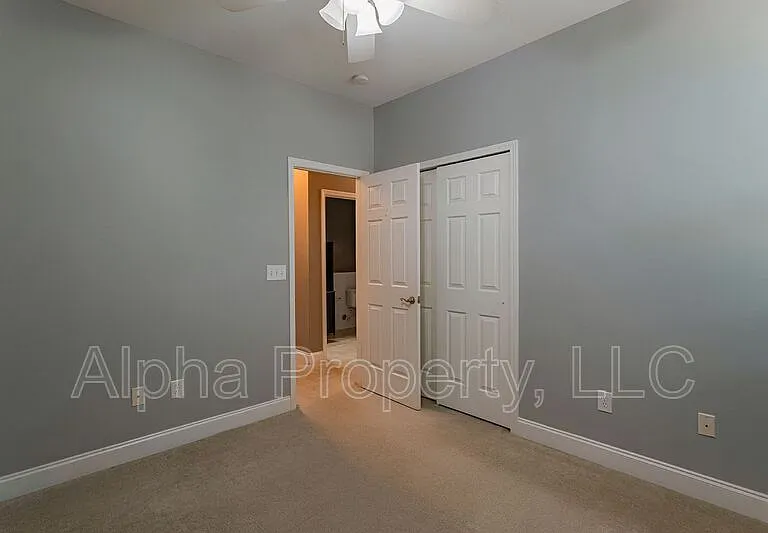 135 Raven Hill Way — Photo 12