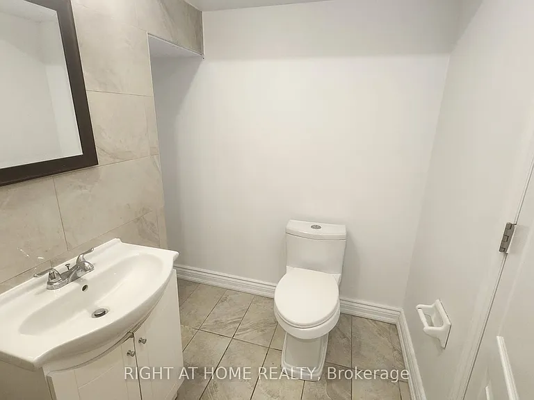 1 Via Avellino Rd #BASEMENT — Photo 26