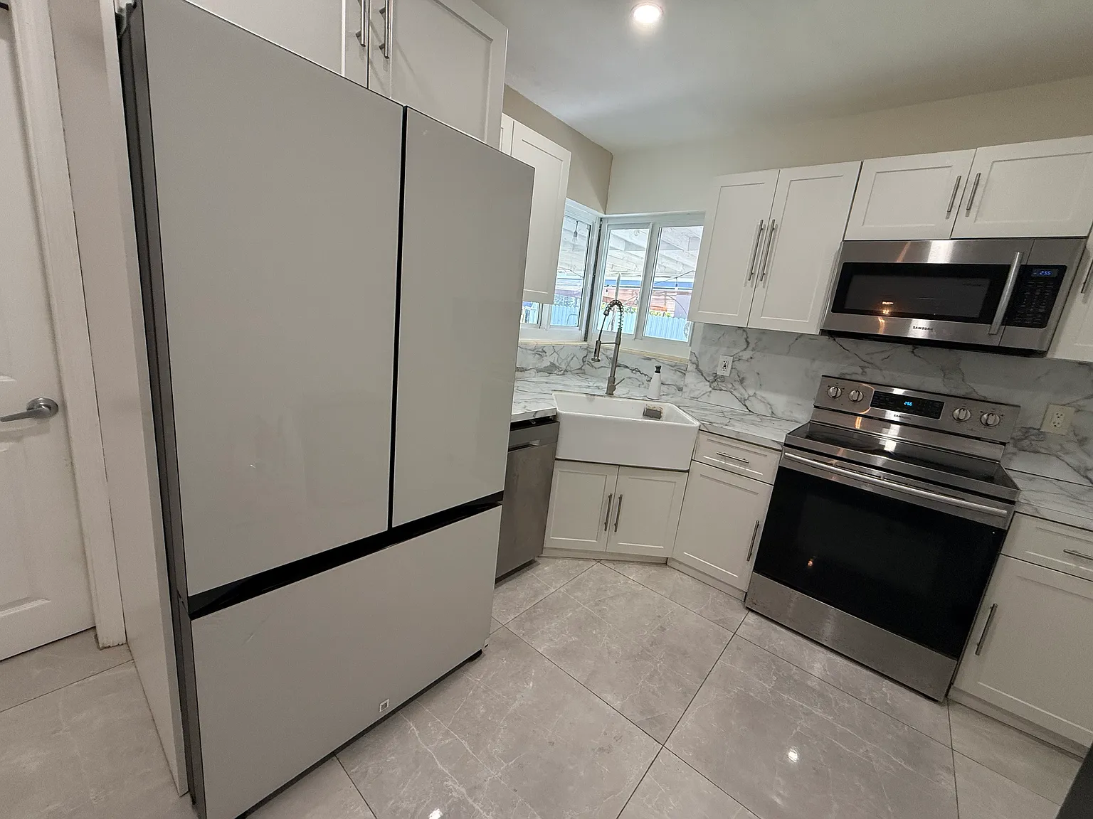 New So Miami Heights Sec — Photo 3