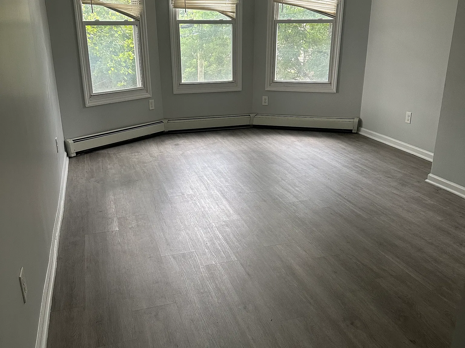2 bed, 750 sqft, $1,800 — Photo 1