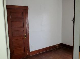 303 1/2 W High St #6, Orangeville, IL 61060