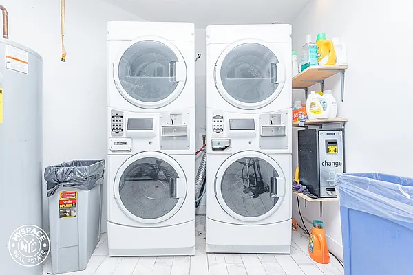 Rented by MySpaceNYC | media 12