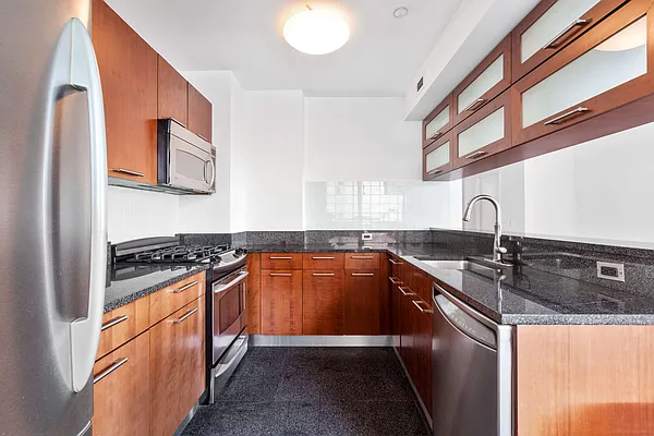 Sold by Douglas Elliman | media 18