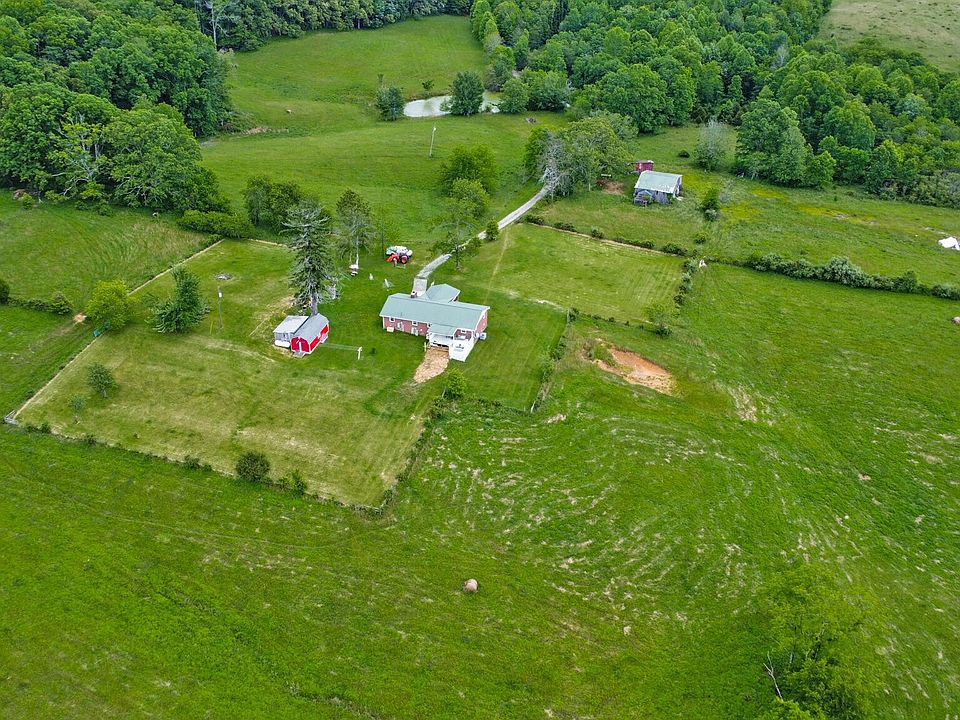 37th image of 1038 Newton Ln