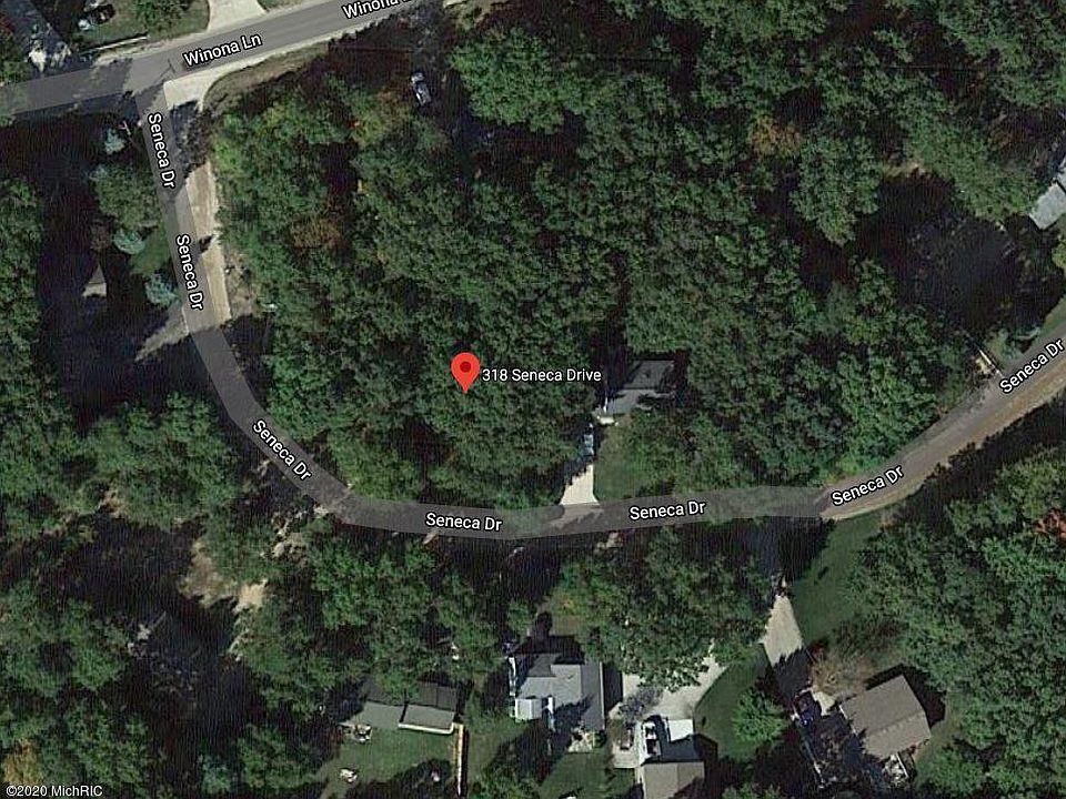 1st image of 318 Seneca Dr
